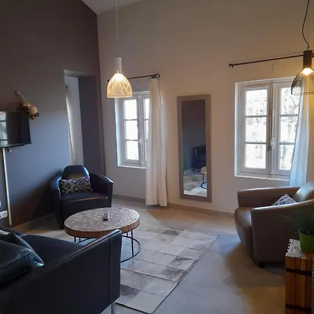 Et Lofts Bistrot Des Alpilles * Saint-Remy-de-Provence